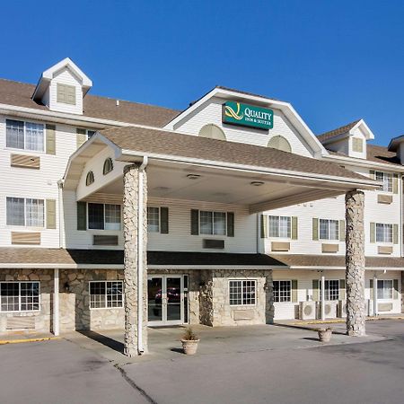 Quality Inn & Suites Arbor Екстериор снимка